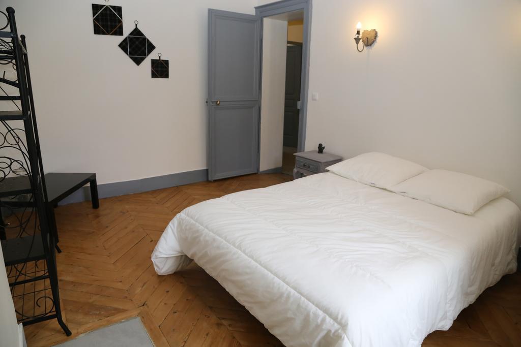 Appartement Bourgeois องเฟลอร์ ภายนอก รูปภาพ